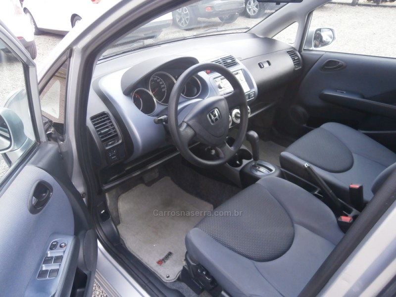 FIT 1.4 LXL 8V GASOLINA 4P AUTOMÁTICO - 2008 - FARROUPILHA