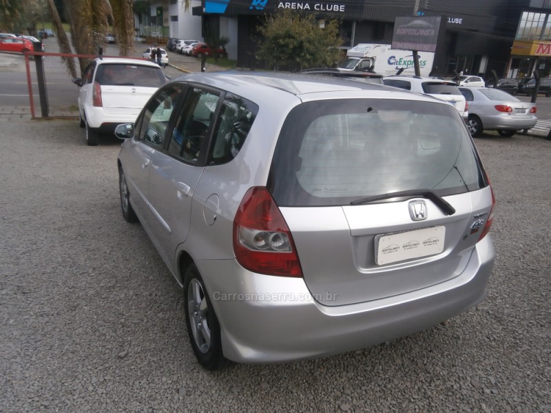 FIT 1.4 LXL 8V GASOLINA 4P AUTOMÁTICO - 2008 - FARROUPILHA