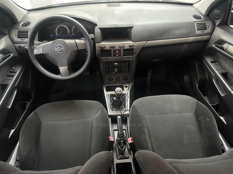 VECTRA 2.0 MPFI GT HATCH 8V FLEX 4P MANUAL - 2010 - CAXIAS DO SUL