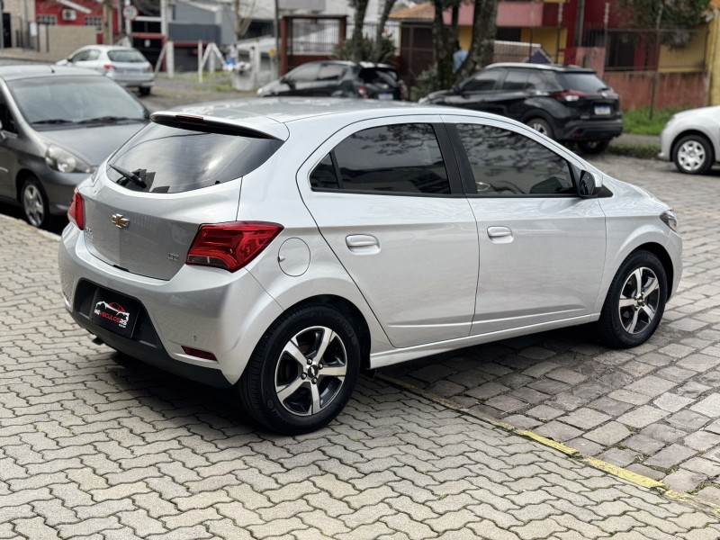 ONIX 1.4 MPFI LTZ 8V FLEX 4P AUTOMÁTICO - 2019 - CAXIAS DO SUL