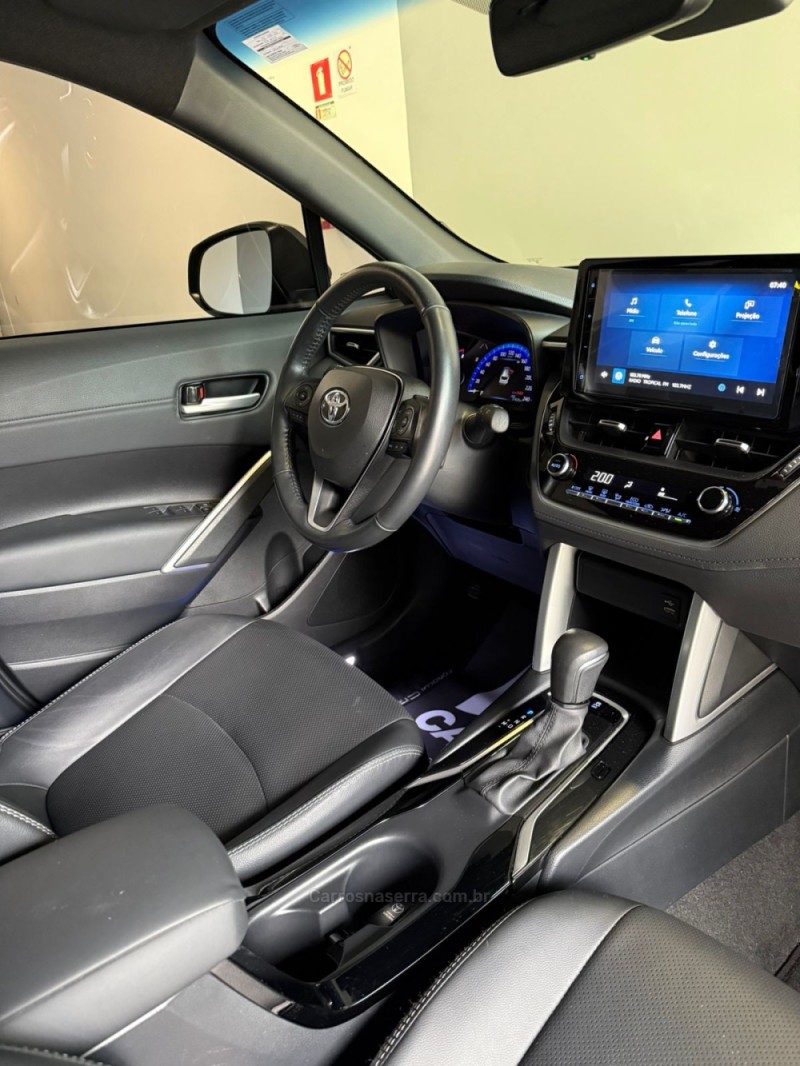 COROLLA 2.0 CROSS XRE 16V FLEX 4P AUTOMÁTICO - 2024 - LAJEADO