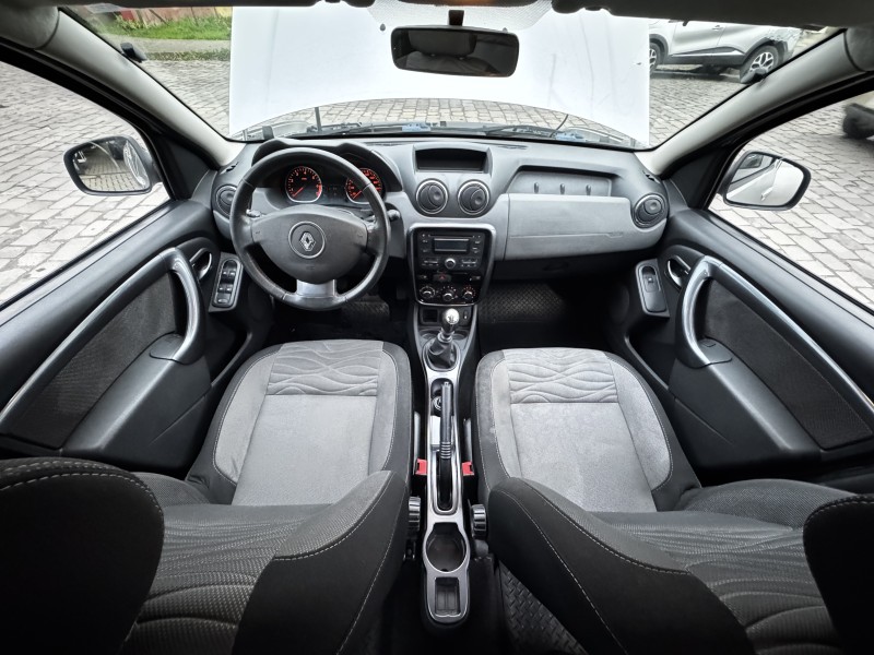 DUSTER 2.0 DYNAMIQUE 4X2 16V FLEX 4P MANUAL - 2013 - CAXIAS DO SUL