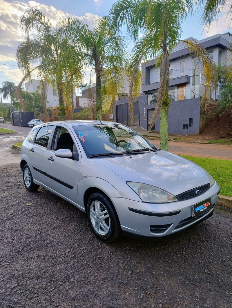 focus 1.6 gl 8v flex 4p manual 2009 campo bom