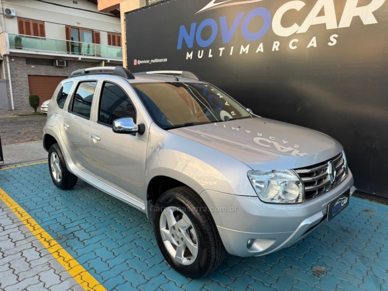 DUSTER 1.6 DYNAMIQUE 4X2 16V FLEX 4P MANUAL - 2013 - ESTâNCIA VELHA