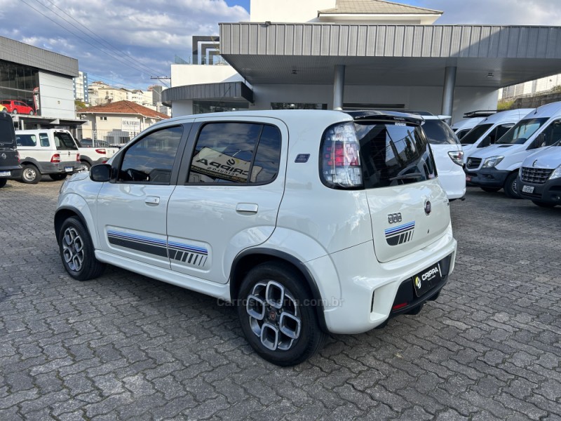 UNO 1.4 EVO SPORTING SE BLUE EDITION 8V FLEX 4P AUTOMATIZADO - 2016 - FARROUPILHA