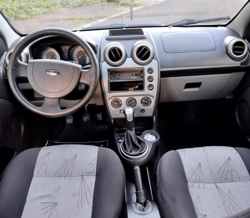 FIESTA 1.6 MPI CLASS HATCH 8V FLEX 4P MANUAL - 2010 - CAMPO BOM