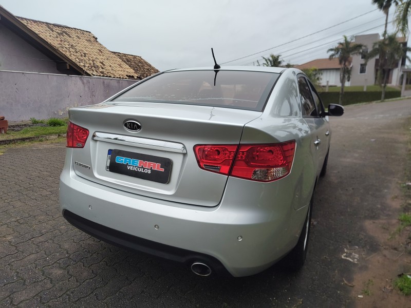 CERATO 1.6 EX SEDAN 16V GASOLINA 4P AUTOMÁTICO - 2011 - CAMPO BOM