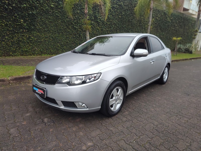CERATO 1.6 EX SEDAN 16V GASOLINA 4P AUTOMÁTICO - 2011 - CAMPO BOM