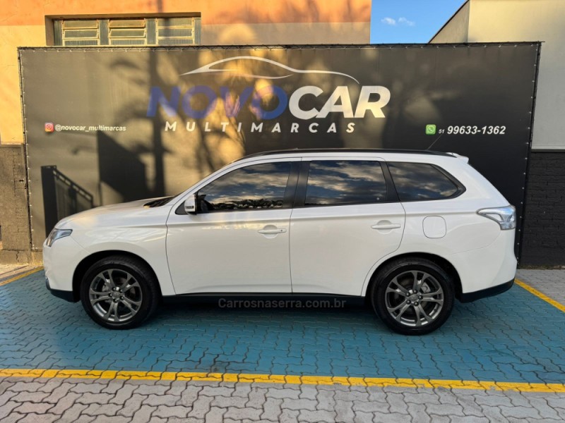 OUTLANDER 2.0 16V GASOLINA 4P AUTOMÁTICO - 2014 - ESTâNCIA VELHA