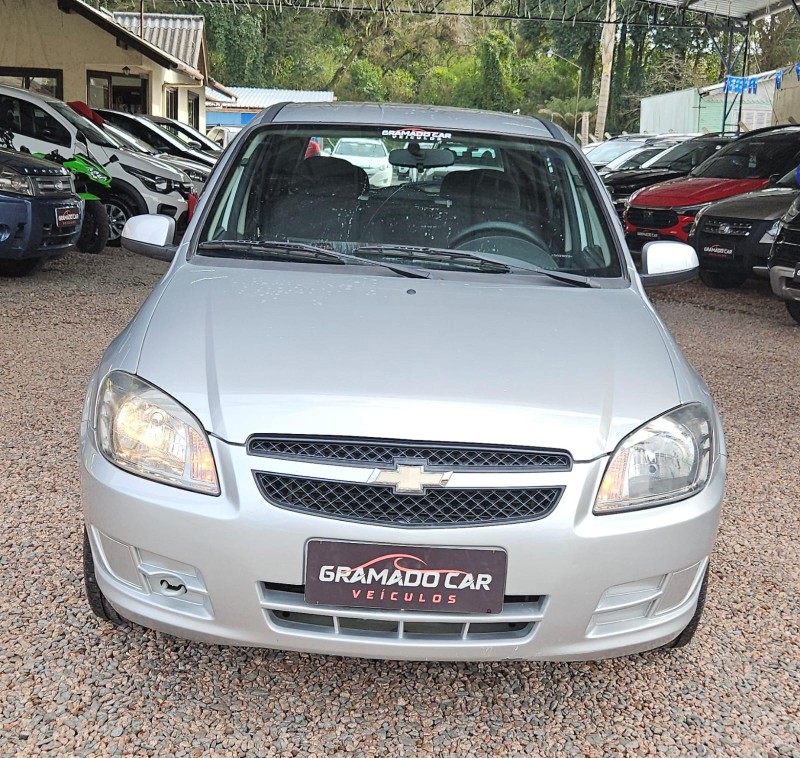 CELTA 1.0 MPFI LT 8V FLEX 4P MANUAL - 2013 - CANELA