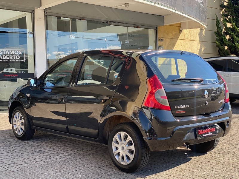 SANDERO 1.0 EXPRESSION 16V FLEX 4P MANUAL - 2011 - CAXIAS DO SUL