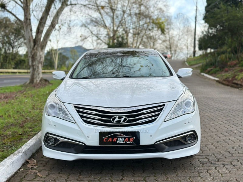 AZERA 3.0 MPFI GLS V6 24V GASOLINA 4P AUTOMÁTICO - 2015 - DOIS IRMãOS