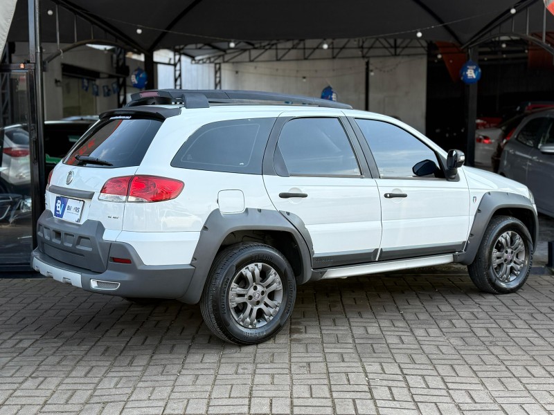 PALIO 1.8 MPI ADVENTURE WEEKEND ITALIA 16V FLEX MANUAL - 2012 - LAGOA VERMELHA