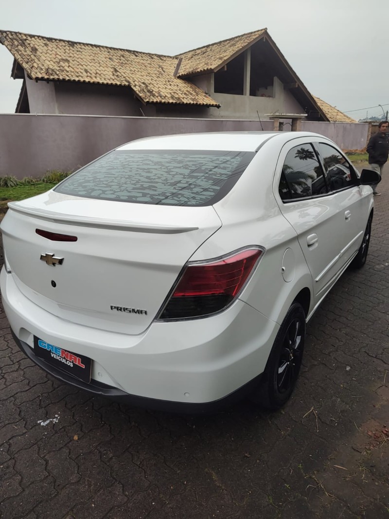 PRISMA 1.0 MPFI ADVANTAGE 8V FLEX 4P MANUAL - 2015 - CAMPO BOM