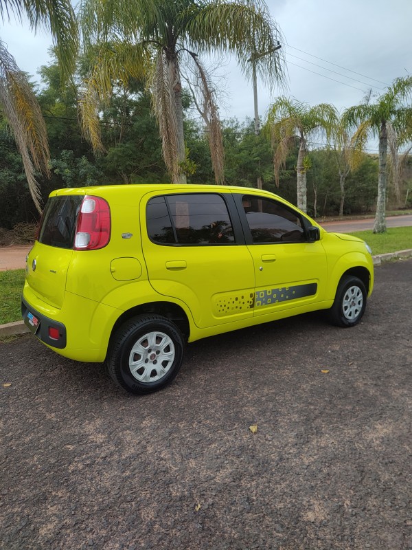 UNO 1.0 EVO VIVACE 8V FLEX 4P MANUAL - 2012 - CAMPO BOM