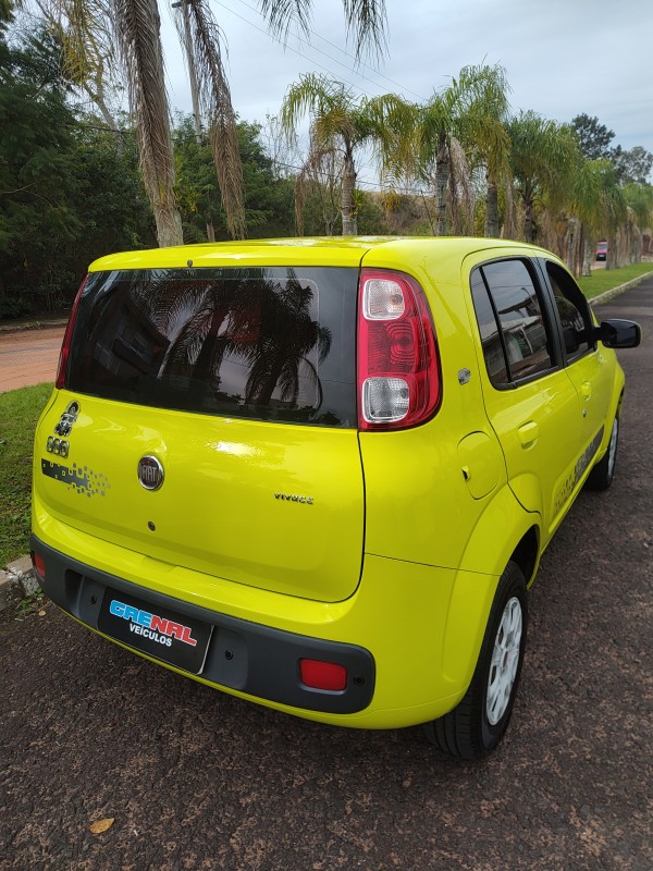 UNO 1.0 EVO VIVACE 8V FLEX 4P MANUAL - 2012 - CAMPO BOM