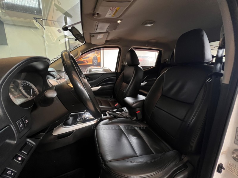 FRONTIER 2.3 ATTACK 4X4 CD BI-TURBO DIESEL 4P AUTOMÁTICO - 2021 - CAMPO BOM