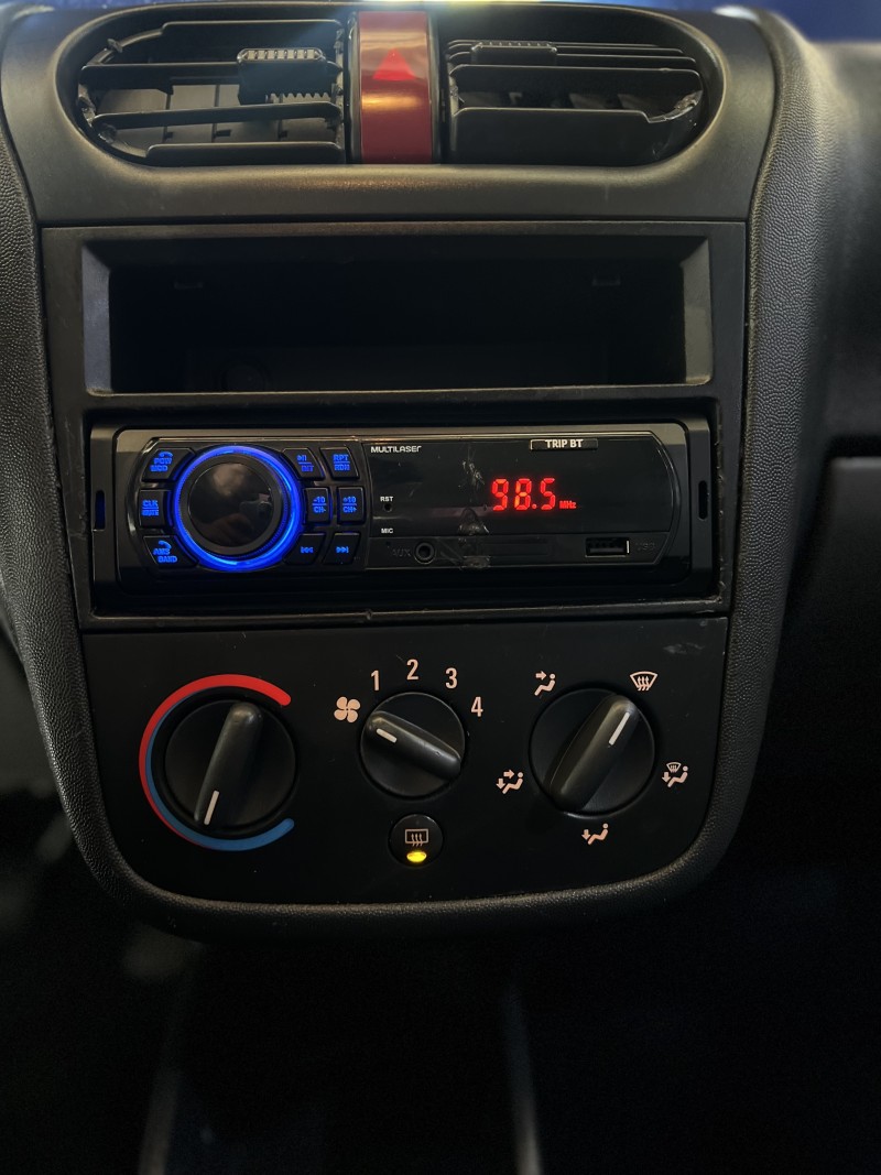 CORSA 1.0 MPFI VHC 8V GASOLINA 4P MANUAL - 2004 - CAXIAS DO SUL