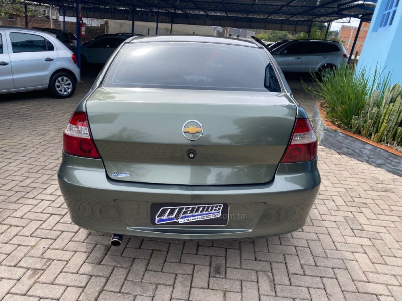 PRISMA 1.0 MPFI VHCE JOY 8V FLEX 4P MANUAL - 2011 - CANELA