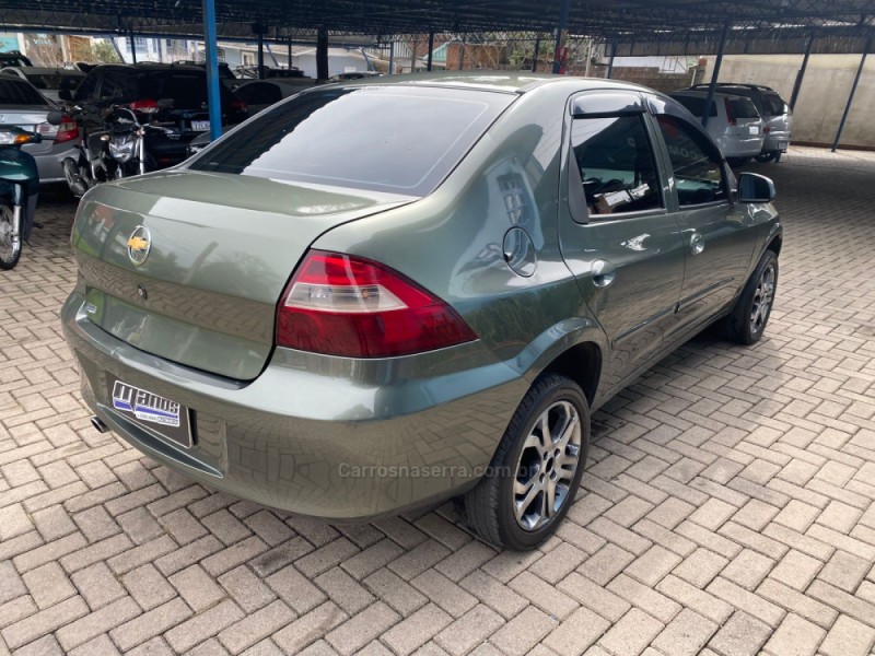 PRISMA 1.0 MPFI VHCE JOY 8V FLEX 4P MANUAL - 2011 - CANELA