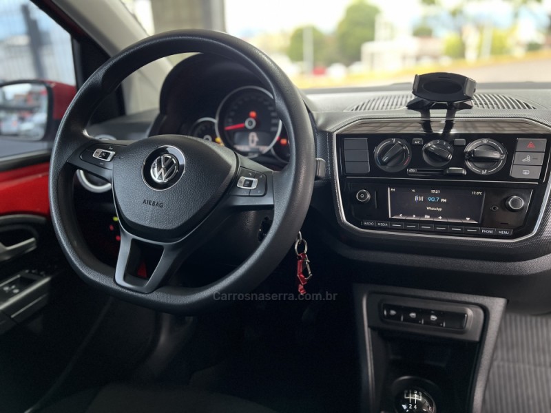 UP 1.0 TSI CONNECT 12V TOTAL FLEX 4P MANUAL - 2020 - BOM PRINCíPIO