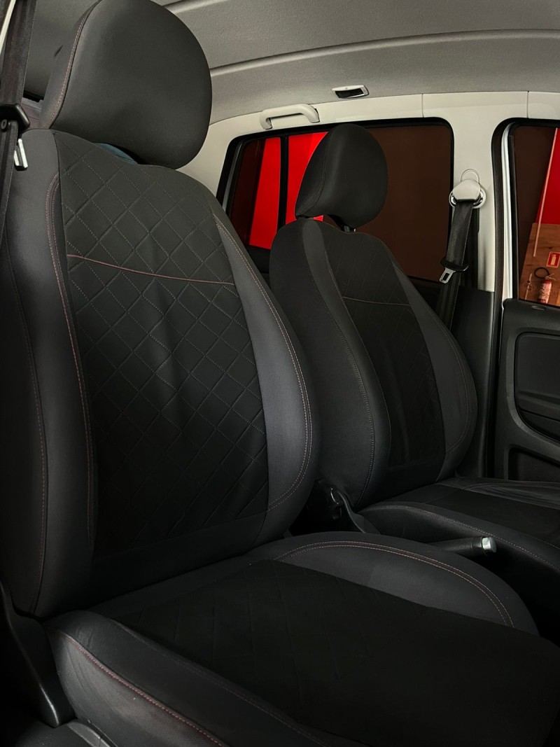 FOX 1.0 MI TREND 8V FLEX 4P MANUAL - 2013 - SãO LEOPOLDO