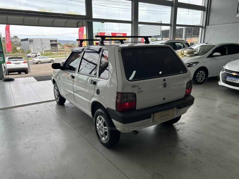 UNO 1.0 IE MILLE EP 8V GASOLINA 4P MANUAL - 2013 - TAQUARA