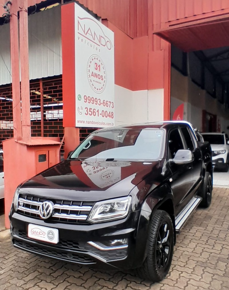 AMAROK 3.0 V6 TDI HIGHLINE CD DIESEL 4MOTION AUTOMÁTICO - 2019 - ESTâNCIA VELHA