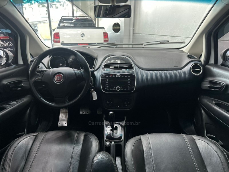 PUNTO 1.8 SPORTING 16V FLEX 4P AUTOMATIZADO - 2013 - VACARIA