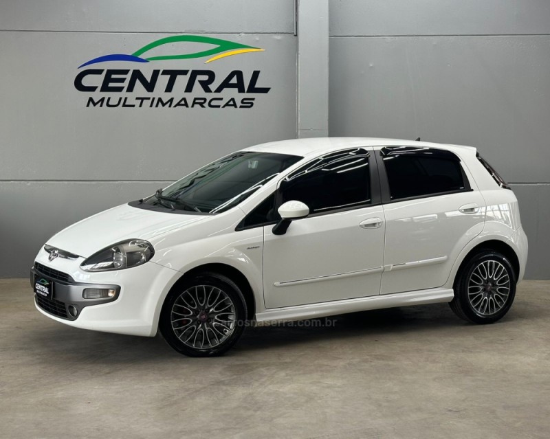 PUNTO 1.8 SPORTING 16V FLEX 4P AUTOMATIZADO - 2013 - VACARIA