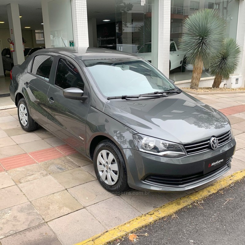 VOYAGE 1.0 MI 8V FLEX 4P MANUAL - 2013 - FLORES DA CUNHA