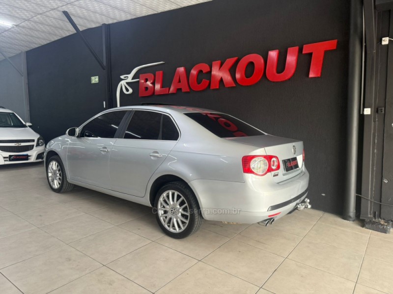 JETTA 2.5 I 20V 150CV GASOLINA 4P TIPTRONIC - 2007 - CAMPO BOM