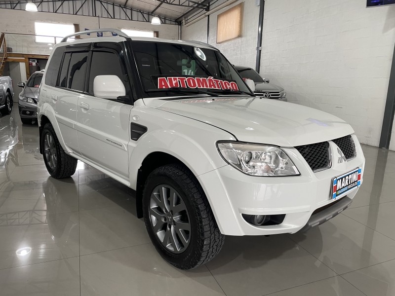 PAJERO TR4 2.0 4X2 16V 140CV FLEX 4P AUTOMÁTICO - 2014 - CAXIAS DO SUL
