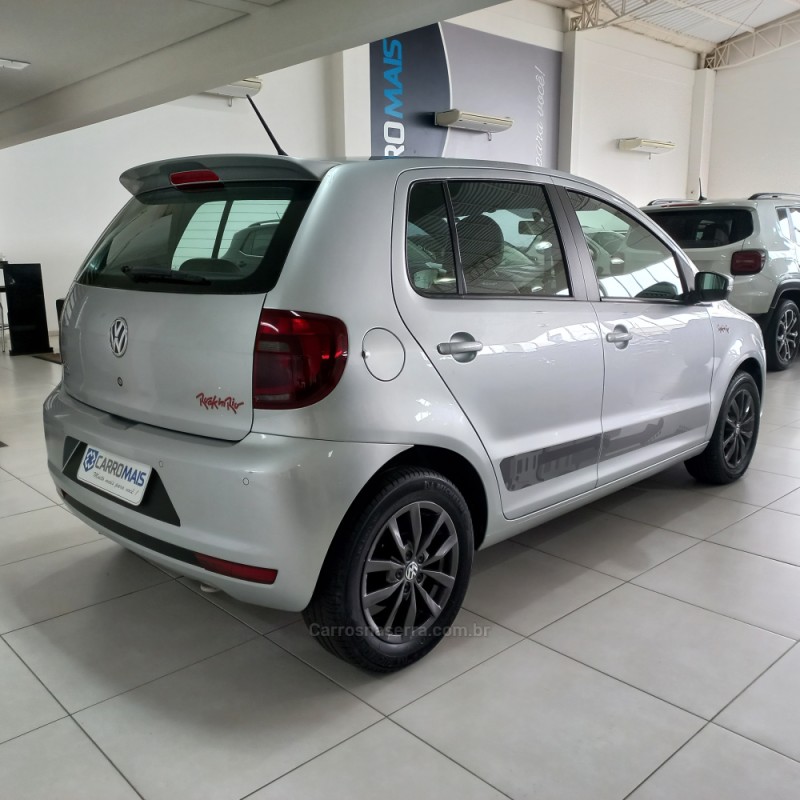 FOX 1.6 MI ROCK IN RIO 8V FLEX 4P MANUAL - 2014 - SANTA CRUZ DO SUL