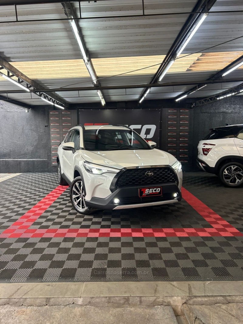 COROLLA 2.0 CROSS XRE 16V FLEX 4P AUTOMÁTICO - 2023 - PASSO FUNDO