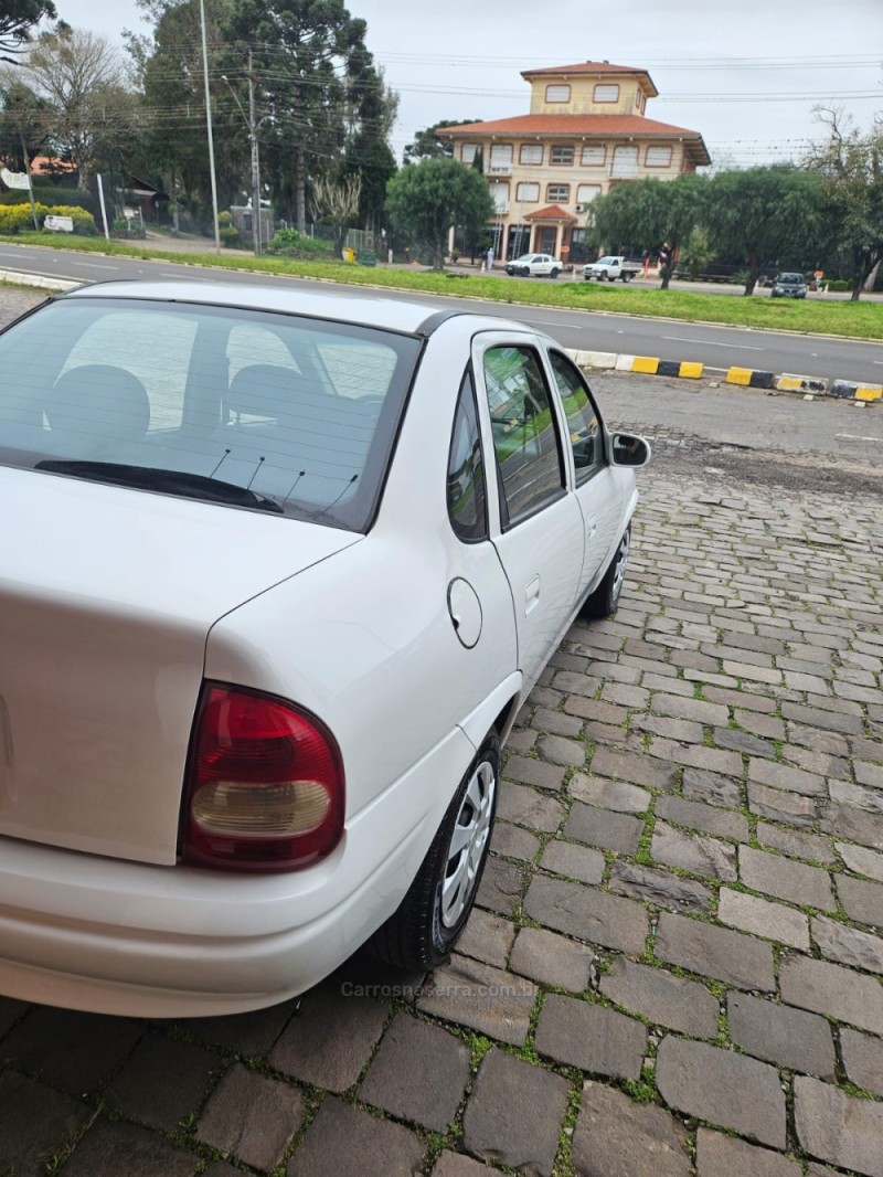 CORSA 1.6 MPFI CLASSIC SEDAN 8V GASOLINA 4P MANUAL - 2007 - VERANóPOLIS