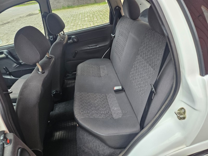 CORSA 1.6 MPFI CLASSIC SEDAN 8V GASOLINA 4P MANUAL - 2007 - VERANóPOLIS