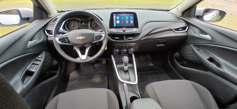 ONIX 1.0	LT PLUS 8V TURBO FLEX 4P AUTOMÁTICO - 2023 - VACARIA