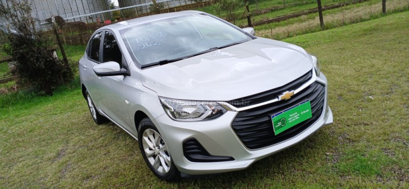 ONIX 1.0	LT PLUS 8V TURBO FLEX 4P AUTOMÁTICO - 2023 - VACARIA