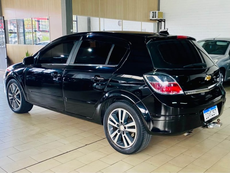 VECTRA 2.0 MPFI GT-X HATCH 8V FLEX 4P MANUAL - 2010 - CAXIAS DO SUL