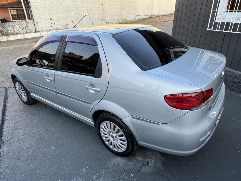 SIENA 1.4 MPI 8V FLEX 4P TETRAFUEL - 2011 - CAXIAS DO SUL