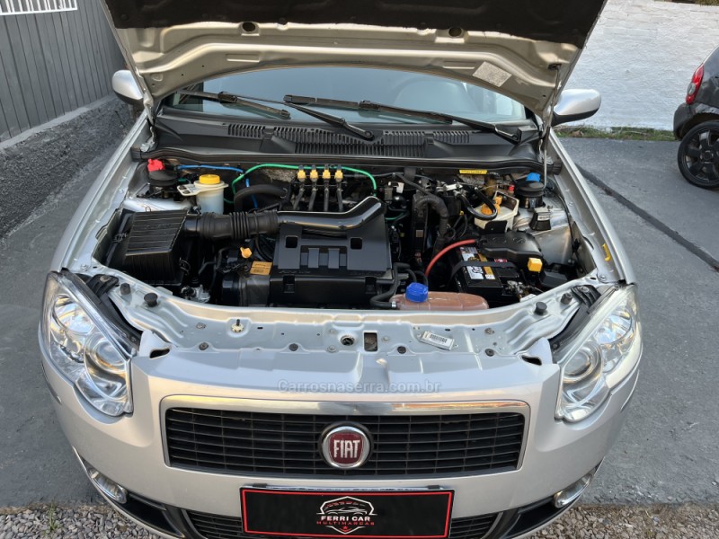 SIENA 1.4 MPI 8V FLEX 4P TETRAFUEL - 2011 - CAXIAS DO SUL