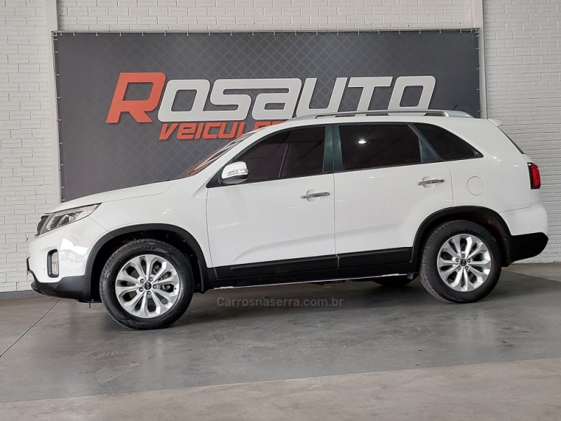 SORENTO 2.4 EX 4X2 16V GASOLINA 4P AUTOMÁTICO - 2014 - VENâNCIO AIRES