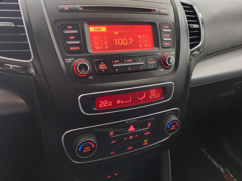 SORENTO 2.4 EX 4X2 16V GASOLINA 4P AUTOMÁTICO - 2014 - VENâNCIO AIRES