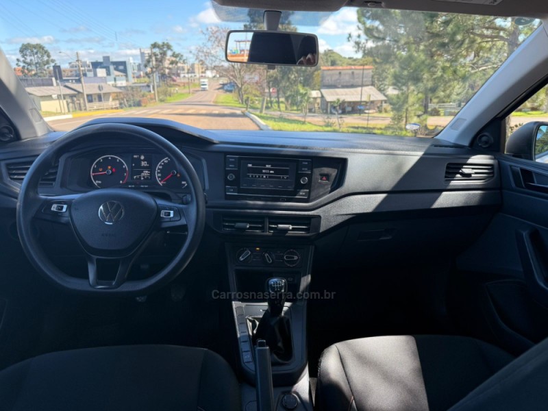 POLO 1.0 MPI TRACK 4P MANUAL - 2025 - VACARIA