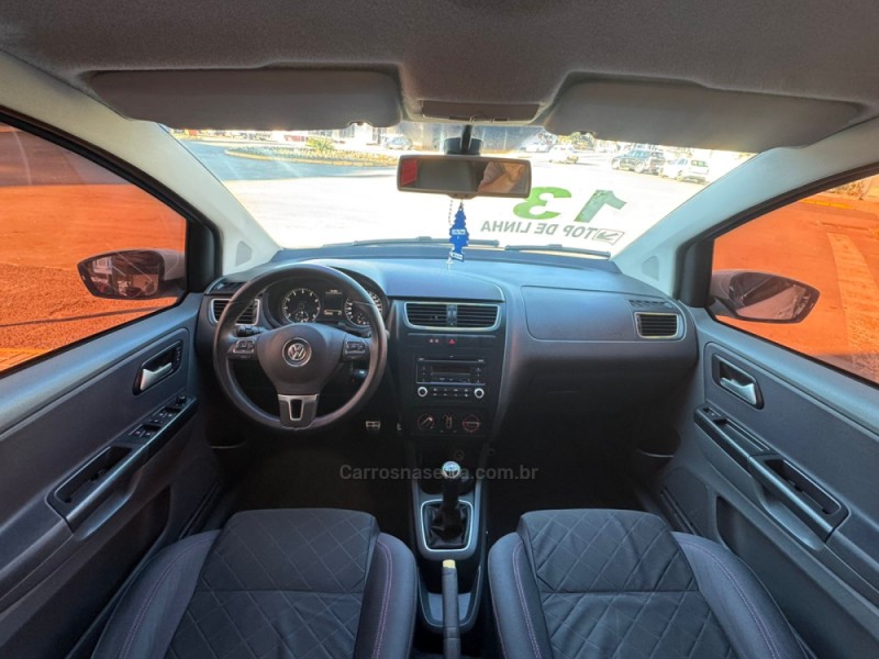 SPACEFOX 1.6 MI SPORTLINE 8V FLEX 4P MANUAL - 2013 - TAPEJARA