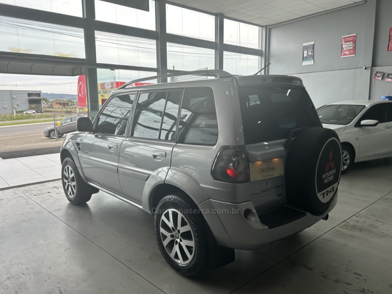 PAJERO TR4 2.0 4X4 16V 140CV FLEX 4P AUTOMÁTICO - 2014 - TAQUARA