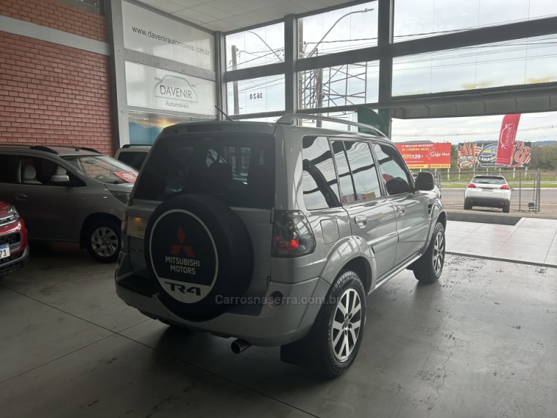 PAJERO TR4 2.0 4X4 16V 140CV FLEX 4P AUTOMÁTICO - 2014 - TAQUARA