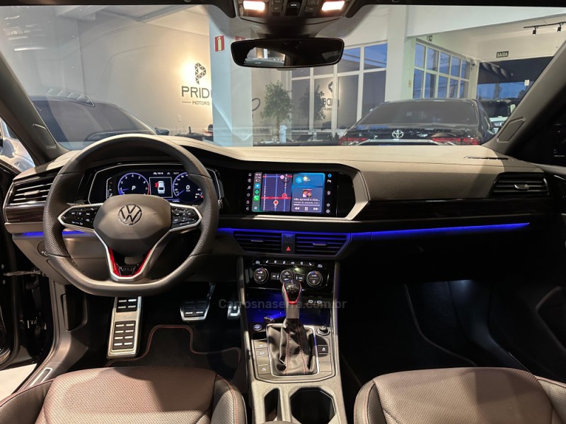 JETTA 2.0 16V TSI GLI 350 GASOLINA 4P AUTOMÁTICO - 2024 - CAXIAS DO SUL