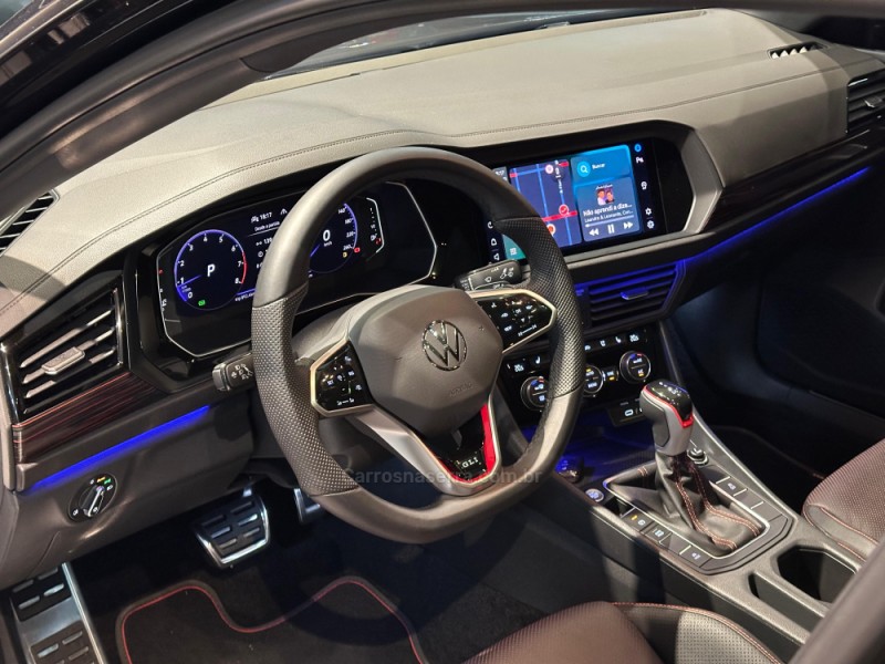 JETTA 2.0 16V TSI GLI 350 GASOLINA 4P AUTOMÁTICO - 2024 - CAXIAS DO SUL